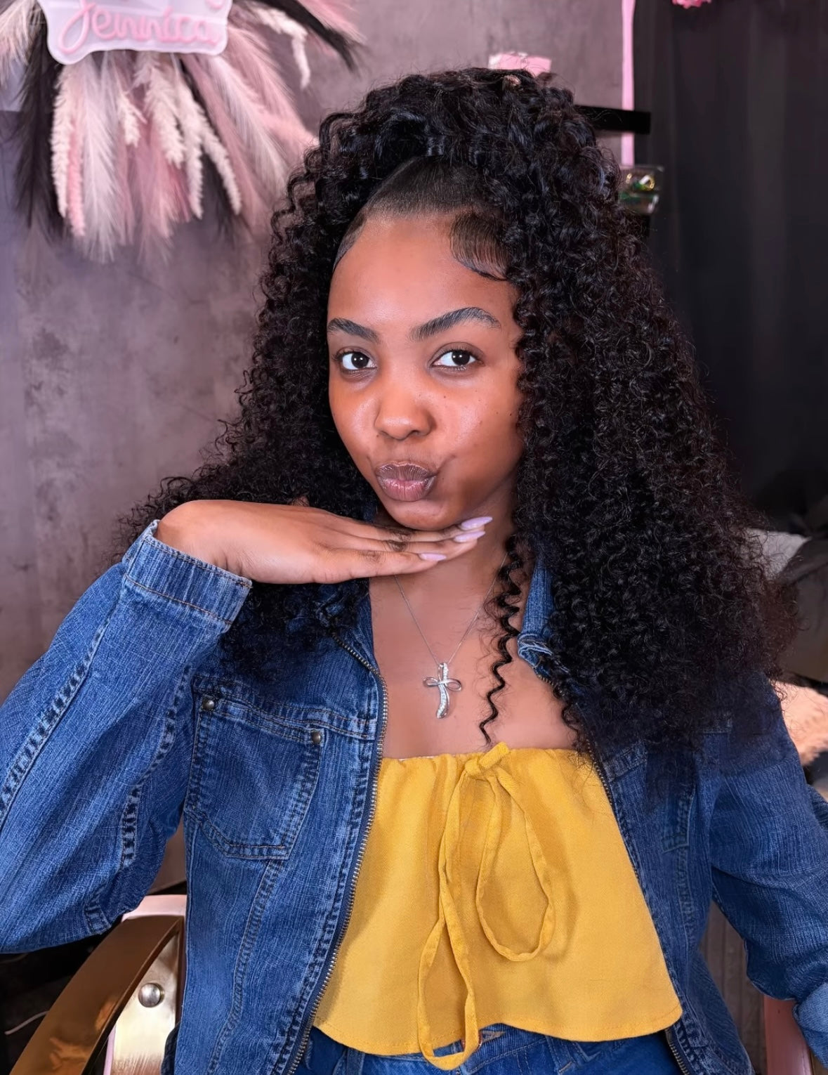 Kinky curly hair bundles